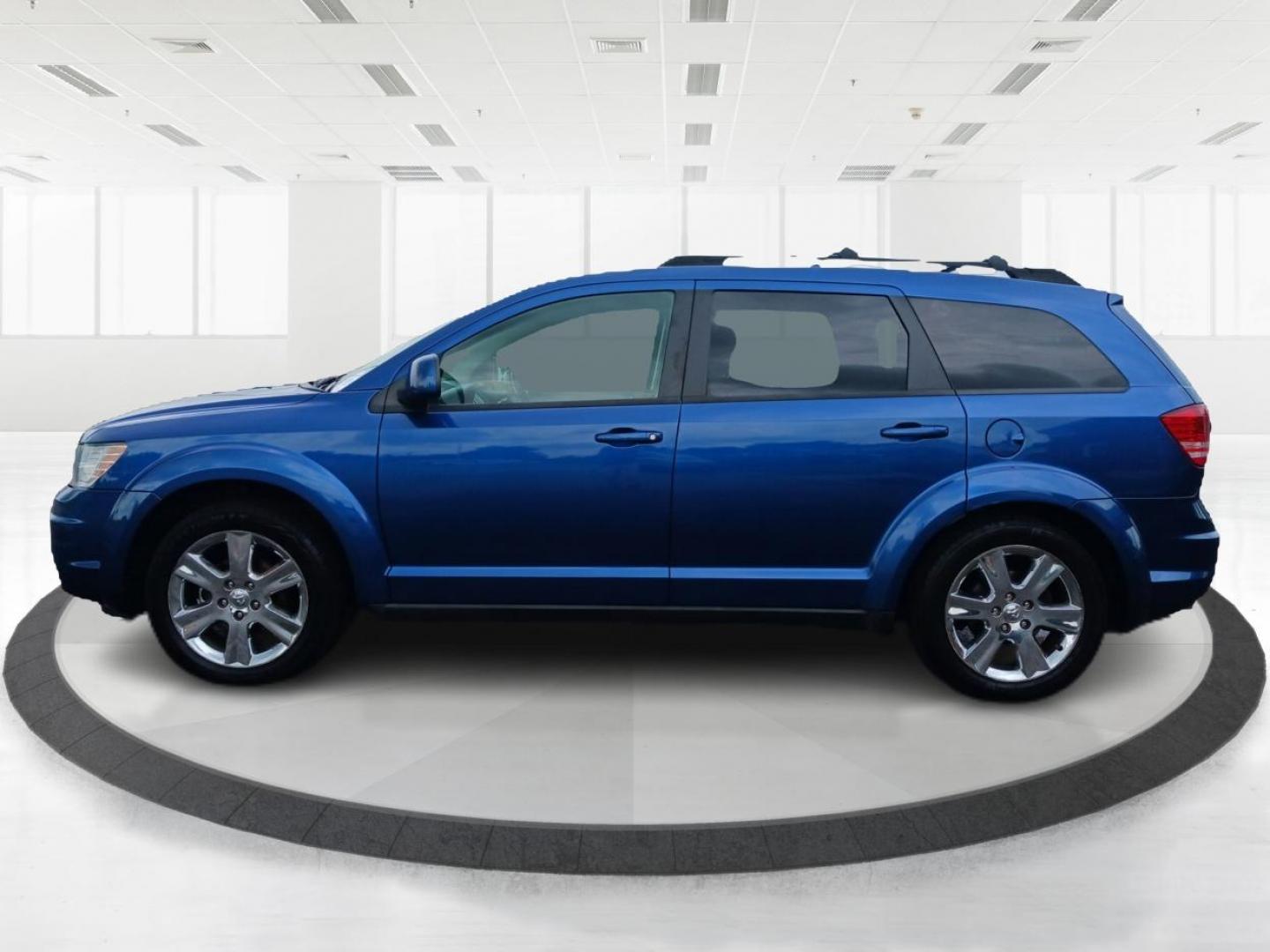 2010 Deep Water Blue Dodge Journey (3D4PH5FVXAT) with an 3.5L V6 SOHC 24V engine, 6-Speed Automatic transmission, located at 1951 S Dayton Lakeview Rd., New Carlisle, OH, 45344, (937) 908-9800, 39.890999, -84.050255 - Photo#5