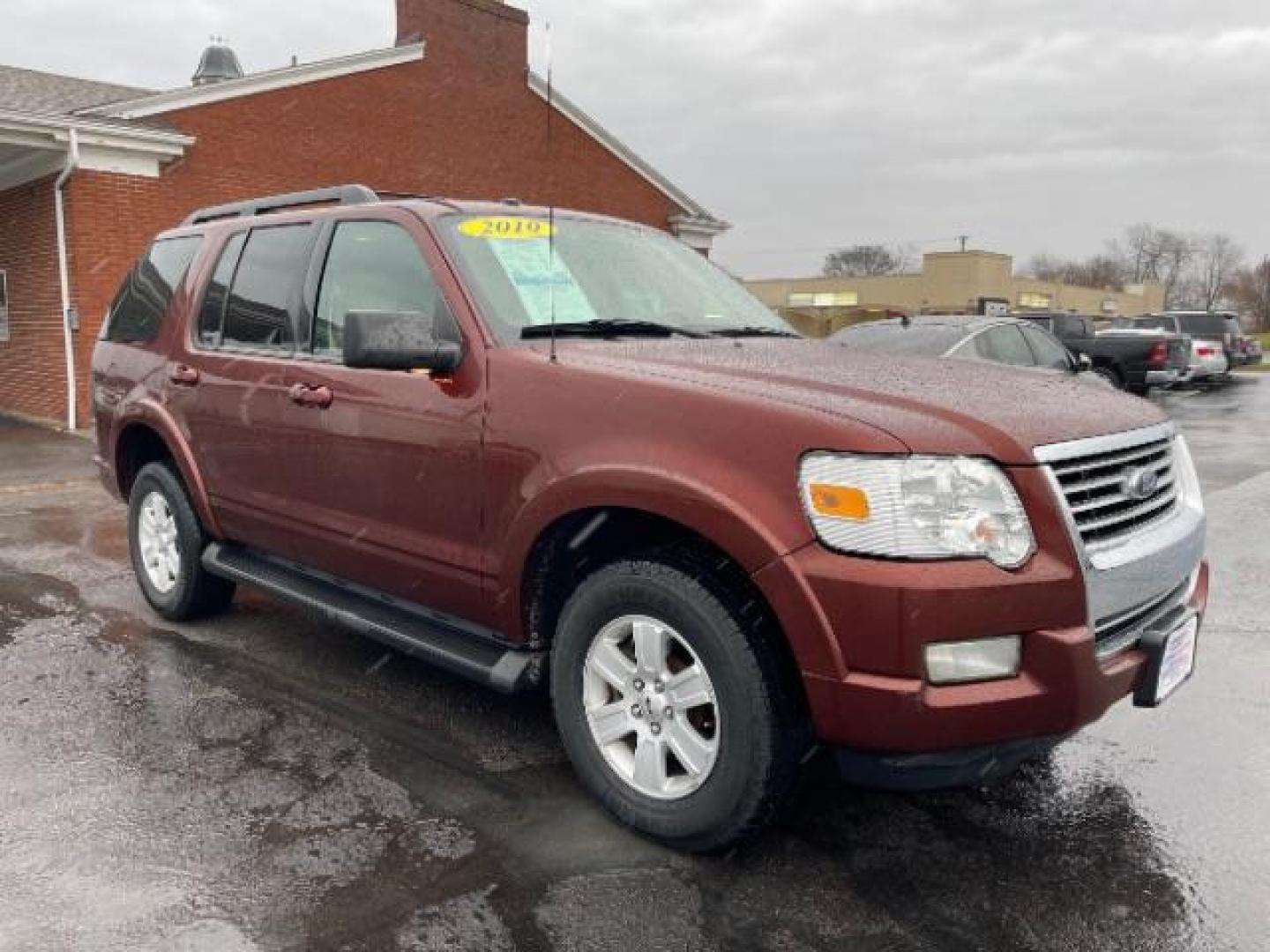 2010 Dark Copper Metallic Ford Explorer XLT 4.0L 4WD (1FMEU7DE2AU) with an 4.0L V6 SOHC 16V engine, 5-Speed Automatic transmission, located at 1230 East Main St, Xenia, OH, 45385, (937) 908-9800, 39.687321, -83.910294 - Photo#0