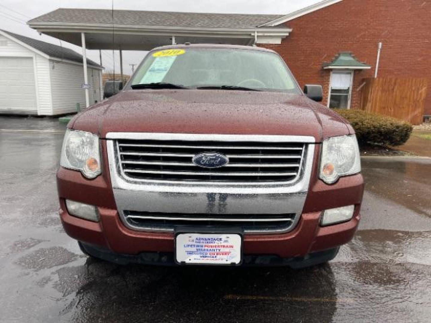 2010 Dark Copper Metallic Ford Explorer XLT 4.0L 4WD (1FMEU7DE2AU) with an 4.0L V6 SOHC 16V engine, 5-Speed Automatic transmission, located at 1230 East Main St, Xenia, OH, 45385, (937) 908-9800, 39.687321, -83.910294 - Photo#4