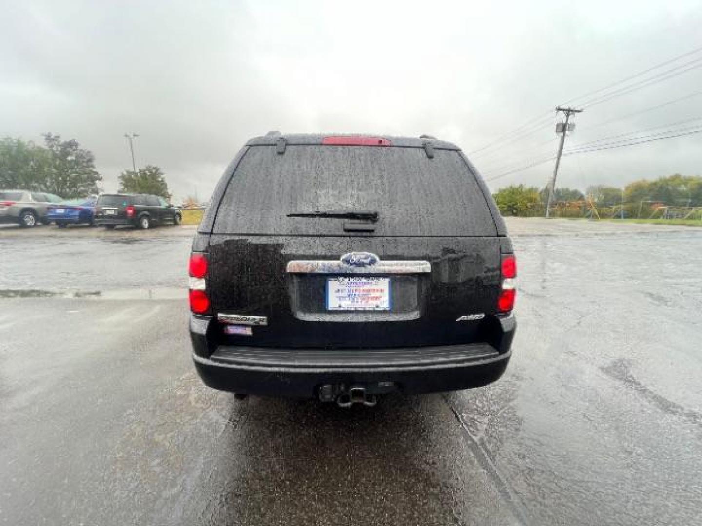 2010 Black Ford Explorer XLT 4.0L AWD (1FMEU8DE8AU) with an 4.0L V6 SOHC 16V engine, 5-Speed Automatic transmission, located at 401 Woodman Dr, Riverside, OH, 45431, (937) 908-9800, 39.763779, -84.122063 - Photo#4