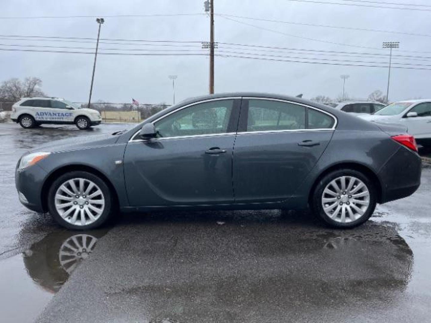 2011 Granite Grey Metallic Buick Regal CXL - 6XL (2G4GU5GC6B9) with an 2.4L L4 DOHC 16V engine, 6-Speed Automatic transmission, located at 880 E. National Road, Vandalia, OH, 45377, (937) 908-9800, 39.892189, -84.181015 - Photo#4