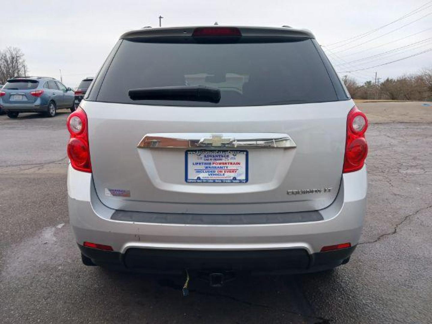 2011 Silver Ice Metallic Chevrolet Equinox 2LT 2WD (2CNALPEC4B6) with an 2.4L L4 DOHC 16V engine, 6-Speed Automatic transmission, located at 1951 S Dayton Lakeview Rd., New Carlisle, OH, 45344, (937) 908-9800, 39.890999, -84.050255 - Photo#5