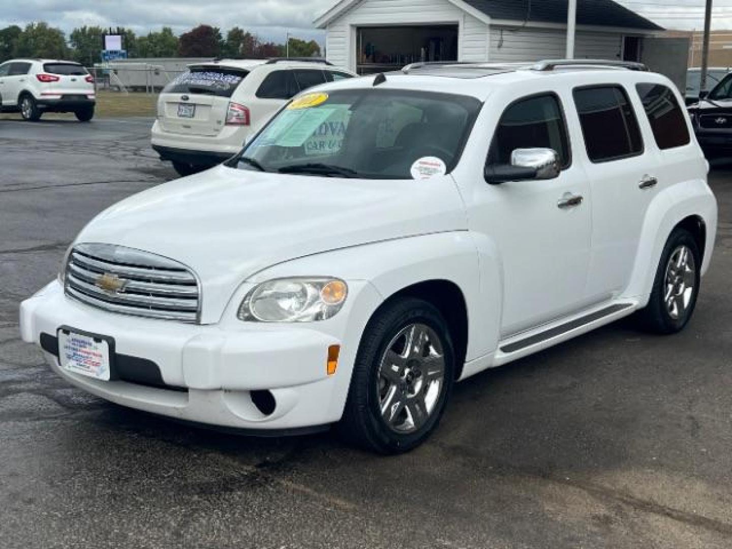 2011 Arctic Ice Chevrolet HHR 1LT (3GNBABFW7BS) with an 2.2L L4 DOHC 16V FFV engine, 4-Speed Automatic transmission, located at 4508 South Dixie Dr, Moraine, OH, 45439, (937) 908-9800, 39.690136, -84.216438 - Photo#2