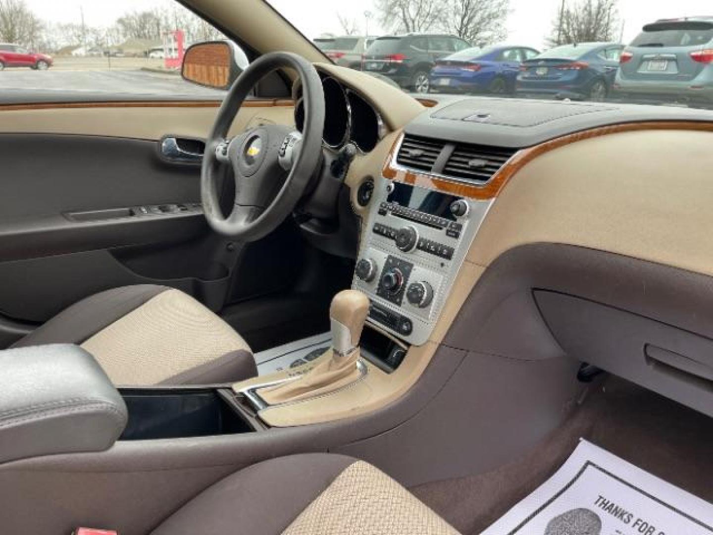 2011 Summit White Chevrolet Malibu 1LT (1G1ZC5E14BF) with an 2.4L L4 DOHC 16V engine, 6-Speed Automatic transmission, located at 4508 South Dixie Dr, Moraine, OH, 45439, (937) 908-9800, 39.690136, -84.216438 - Photo#8