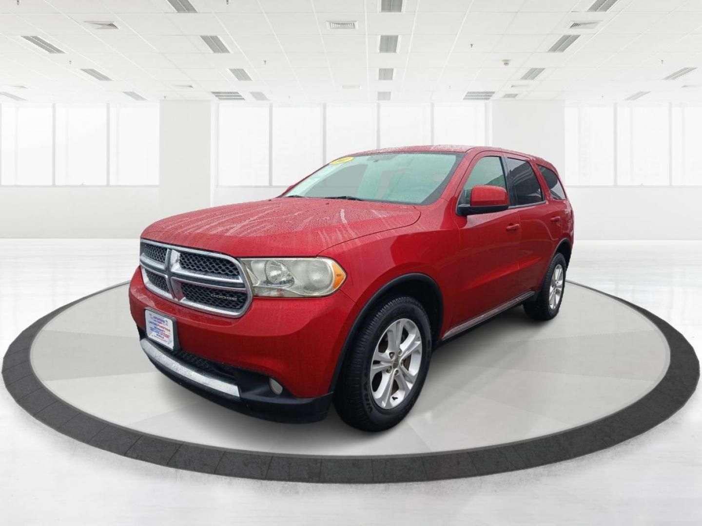 2011 Inferno Red Crystal Pearl Dodge Durango (1D4RE2GG1BC) with an 3.6L V6 DOHC 24V engine, 5-Speed Automatic transmission, located at 1230 East Main St, Xenia, OH, 45385, (937) 908-9800, 39.687321, -83.910294 - Photo#7