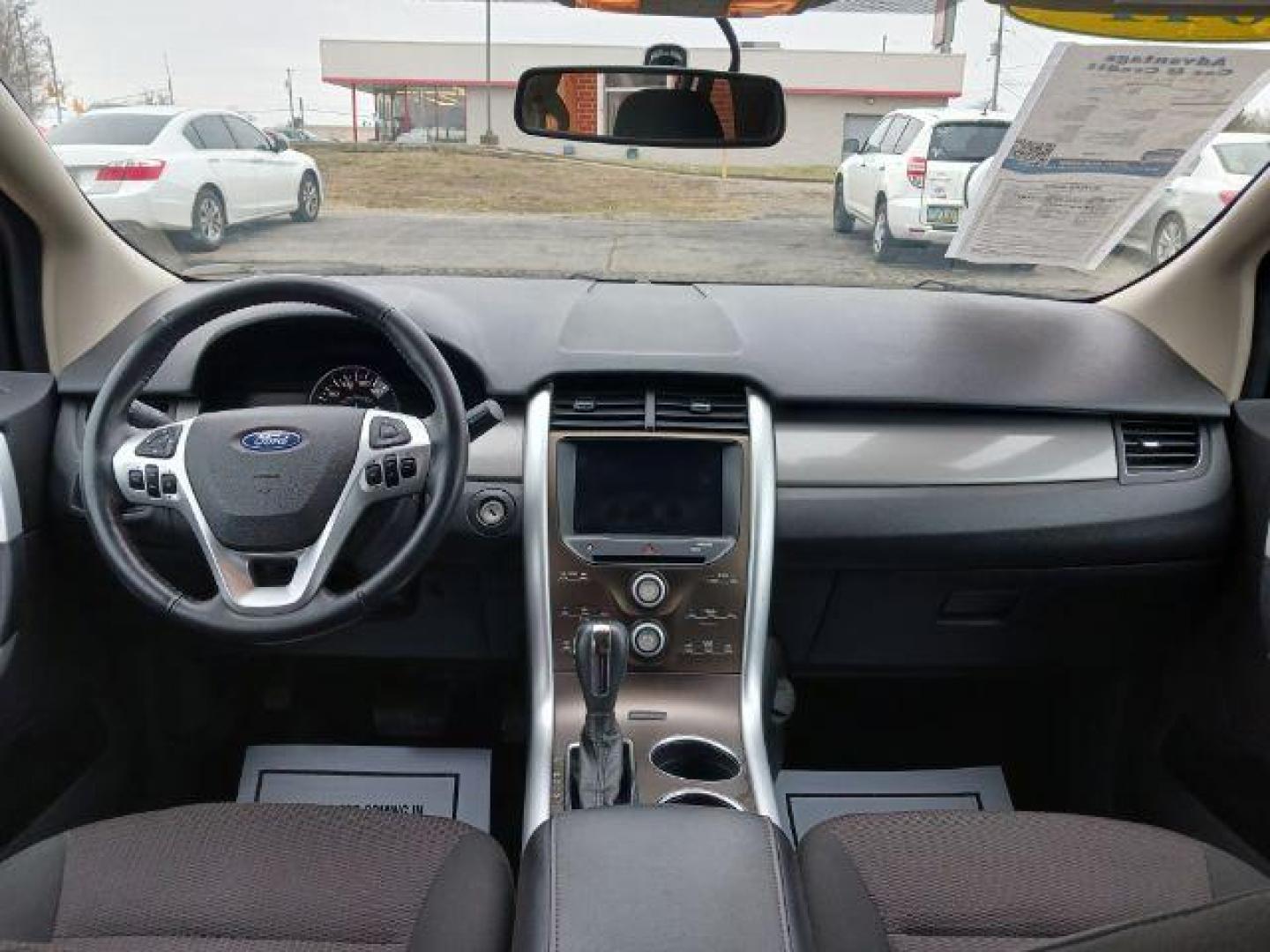 2011 Ingot Silver Metallic Ford Edge SEL FWD (2FMDK3JC8BB) with an 3.5L V6 DOHC 24V engine, 6-Speed Automatic transmission, located at 1099 N County Rd 25A, OH, 45373, (937) 908-9800, 40.057079, -84.212883 - Photo#7