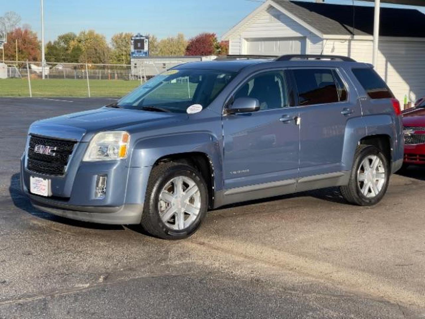 2011 Steel Blue Metallic /Jet Black Cloth Interior GMC Terrain SLE2 FWD (2CTALSEC6B6) with an 2.4L L4 DOHC 16V engine, 6-Speed Automatic transmission, located at 4508 South Dixie Dr, Moraine, OH, 45439, (937) 908-9800, 39.690136, -84.216438 - Photo#1