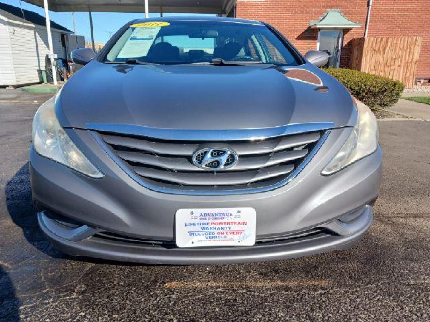 2011 Harbor Gray Metallic Hyundai Sonata GLS Auto (5NPEB4AC0BH) with an 2.4L L4 DOHC 16V engine, 6-Speed Automatic transmission, located at 1184 Kauffman Ave, Fairborn, OH, 45324, (937) 908-9800, 39.807365, -84.029114 - Photo#1