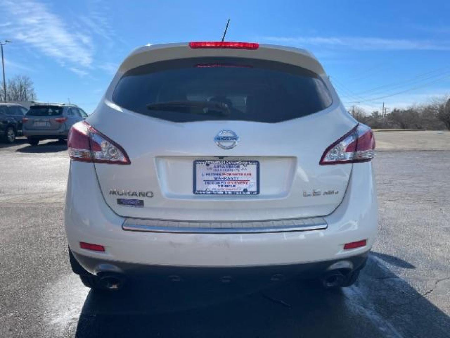 2011 Glacier Pearl Nissan Murano LE AWD (JN8AZ1MW8BW) with an 3.5L V6 DOHC 24V engine, Continuously Variable Transmission transmission, located at 401 Woodman Dr, Riverside, OH, 45431, (937) 908-9800, 39.763779, -84.122063 - Photo#3