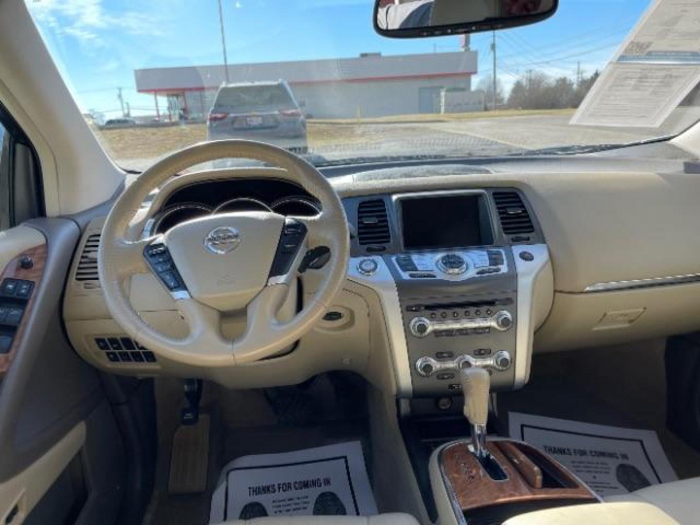 2011 Glacier Pearl Nissan Murano LE AWD (JN8AZ1MW8BW) with an 3.5L V6 DOHC 24V engine, Continuously Variable Transmission transmission, located at 401 Woodman Dr, Riverside, OH, 45431, (937) 908-9800, 39.763779, -84.122063 - Photo#8