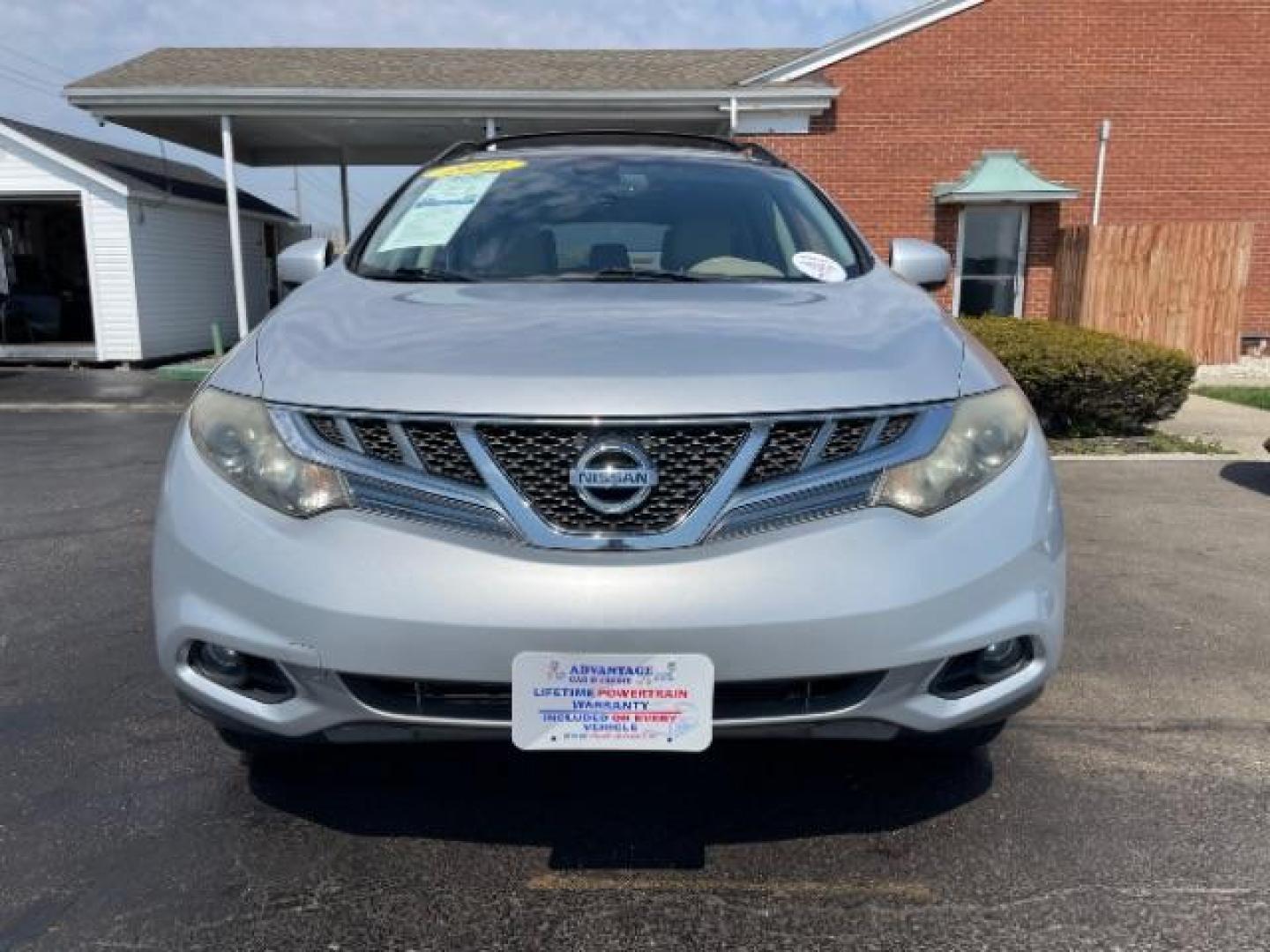 2011 Brilliant Silver Metallic Nissan Murano SL AWD (JN8AZ1MW1BW) with an 3.5L V6 DOHC 24V engine, Continuously Variable Transmission transmission, located at 401 Woodman Dr, Riverside, OH, 45431, (937) 908-9800, 39.763779, -84.122063 - Photo#4