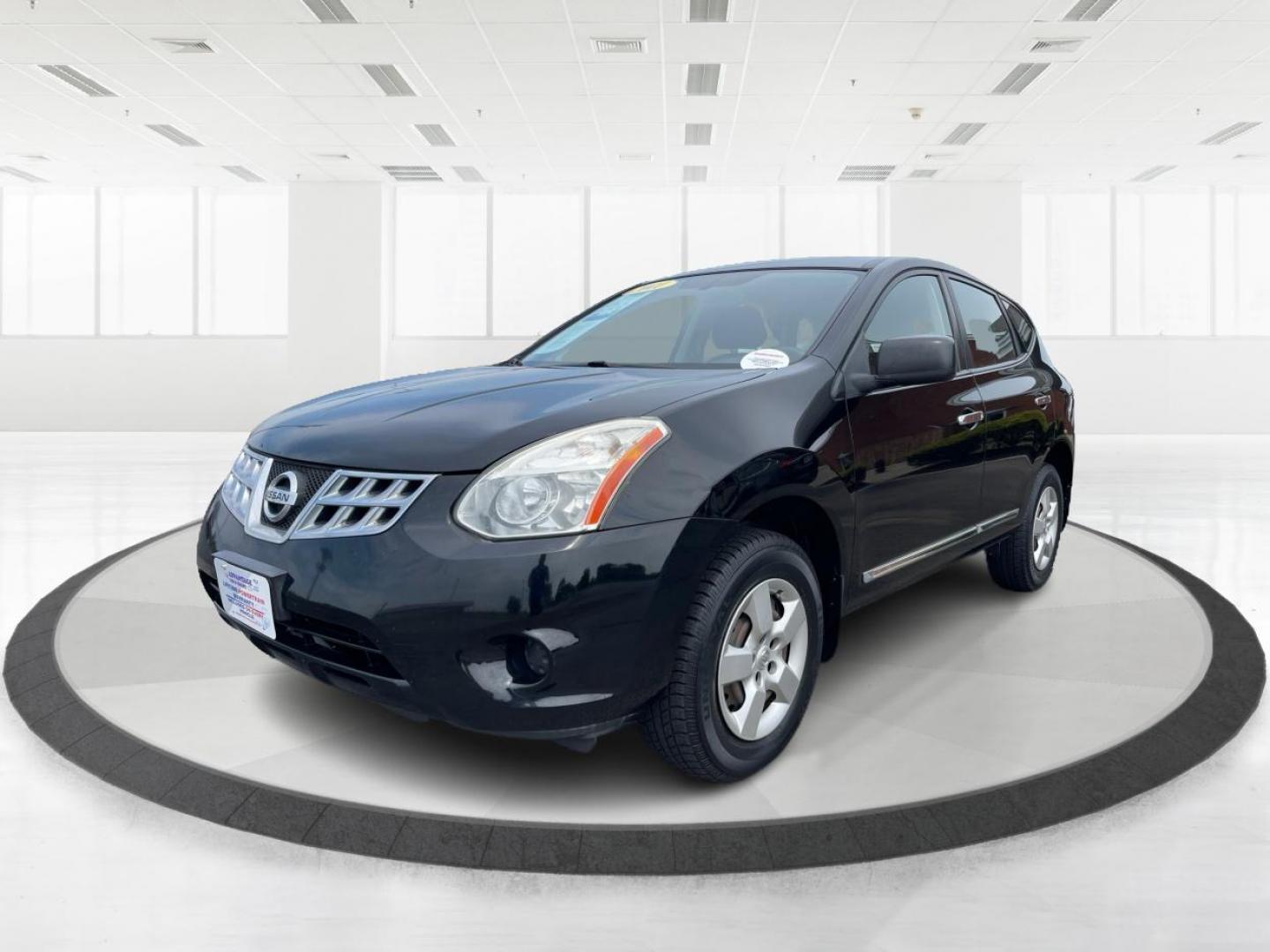 2011 Super Black Nissan Rogue S AWD (JN8AS5MV2BW) with an 2.5L L4 DOHC 16V engine, Continuously Variable Transmission transmission, located at 4508 South Dixie Dr, Moraine, OH, 45439, (937) 908-9800, 39.690136, -84.216438 - Photo#7