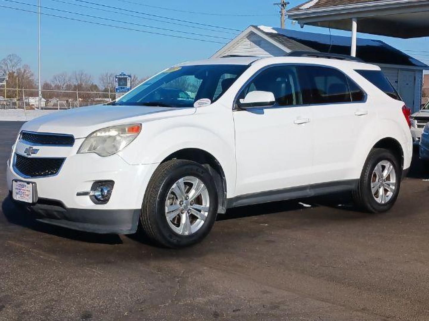 2012 Summit White Chevrolet Equinox 2LT AWD (2GNFLNEK7C6) with an 2.4L L4 DOHC 16V engine, 6-Speed Automatic transmission, located at 880 E. National Road, Vandalia, OH, 45377, (937) 908-9800, 39.892189, -84.181015 - Photo#2