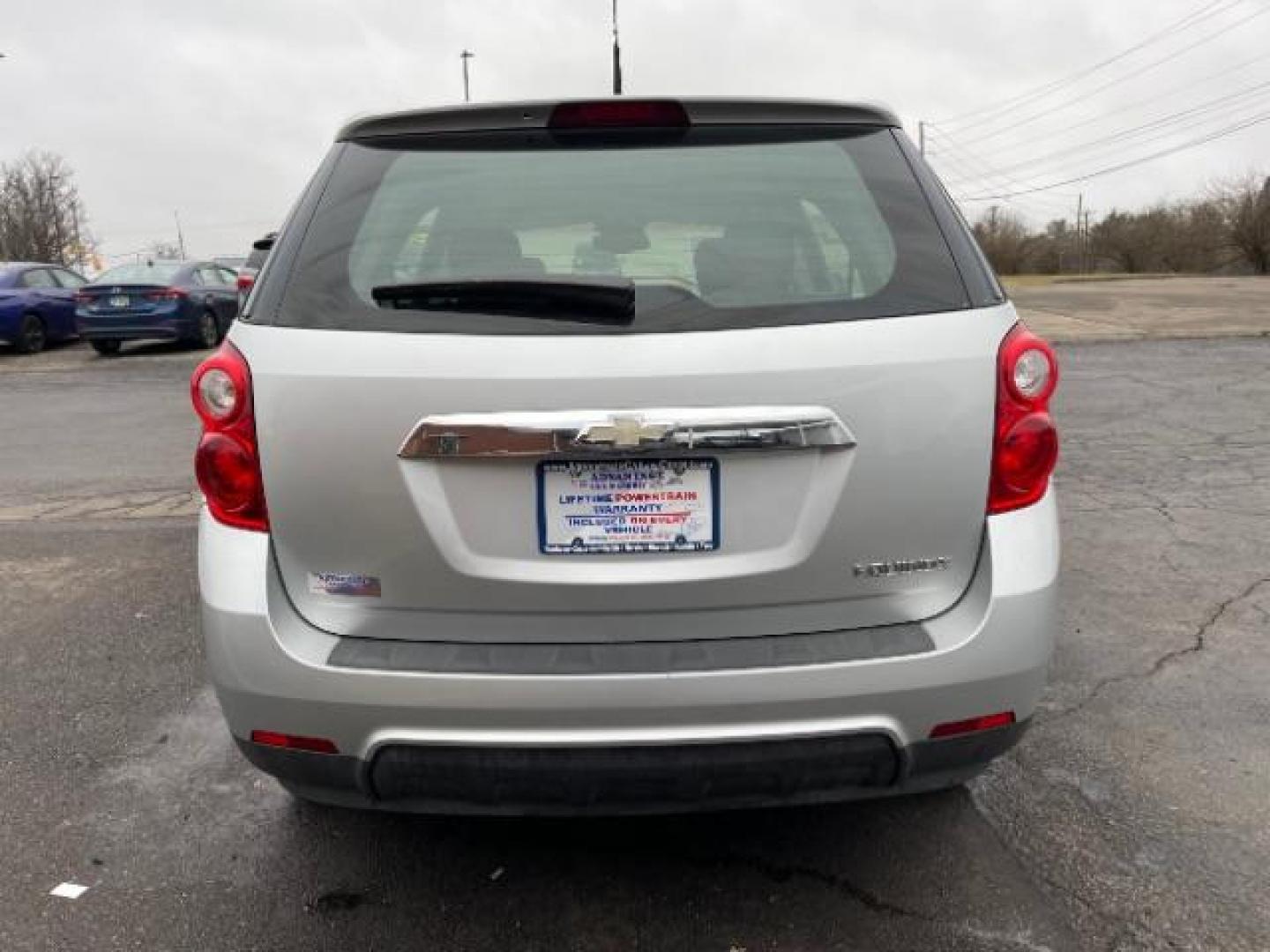 2012 Silver Ice Metallic Chevrolet Equinox LS 2WD (2GNALBEK4C1) with an 2.4L L4 DOHC 16V engine, 6-Speed Automatic transmission, located at 1230 East Main St, Xenia, OH, 45385, (937) 908-9800, 39.687321, -83.910294 - Photo#3