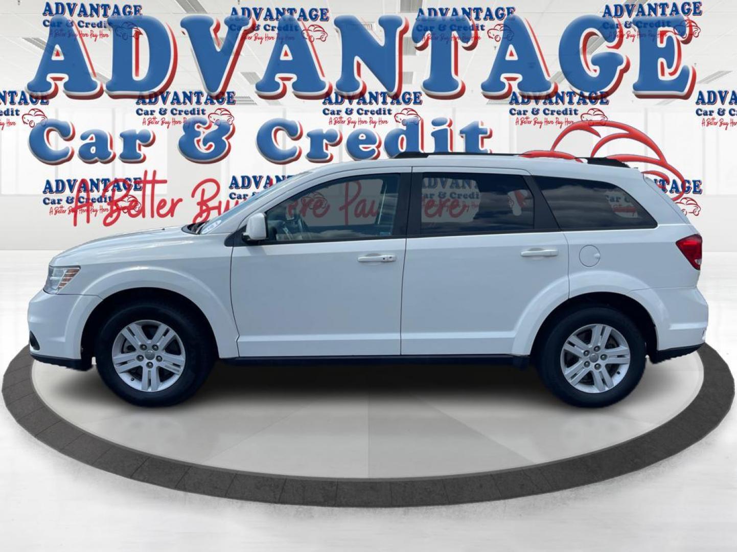 2012 White Dodge Journey (3C4PDCBB6CT) with an 2.4L L6 DOHC 16V engine, 6-Speed Automatic transmission, located at 1230 East Main St, Xenia, OH, 45385, (937) 908-9800, 39.687321, -83.910294 - Photo#5