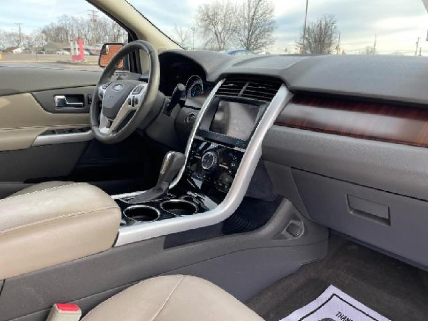 2012 Mineral Gray Metallic Ford Edge Limited AWD (2FMDK4KC7CB) with an 3.5L V6 DOHC 24V engine, 6-Speed Automatic transmission, located at 1099 N County Rd 25A, OH, 45373, (937) 908-9800, 40.057079, -84.212883 - Photo#8