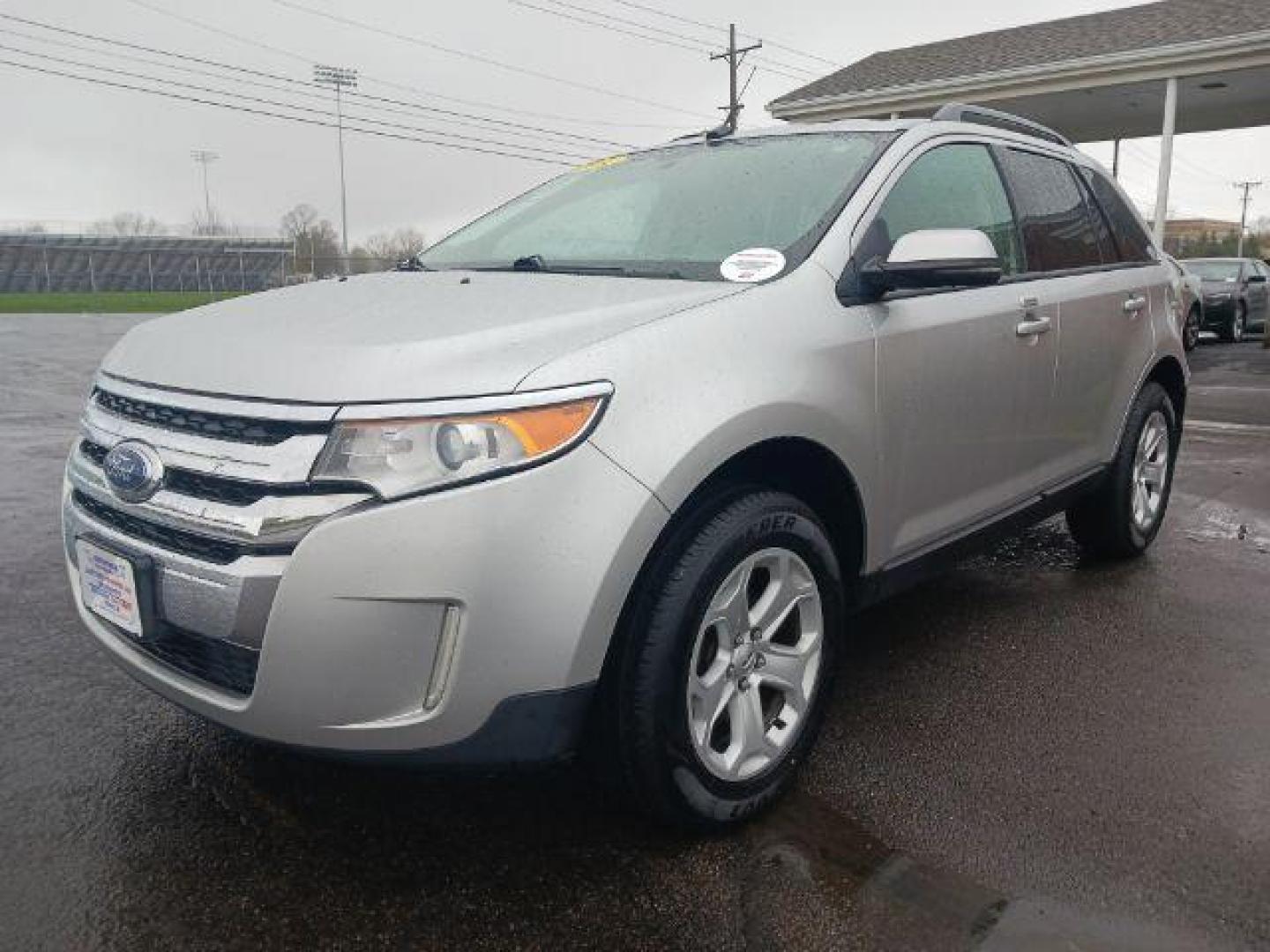 2012 Ingot Silver Metallic Ford Edge SEL AWD (2FMDK4JC6CB) with an 3.5L V6 DOHC 24V engine, 6-Speed Automatic transmission, located at 401 Woodman Dr, Riverside, OH, 45431, (937) 908-9800, 39.763779, -84.122063 - Photo#2