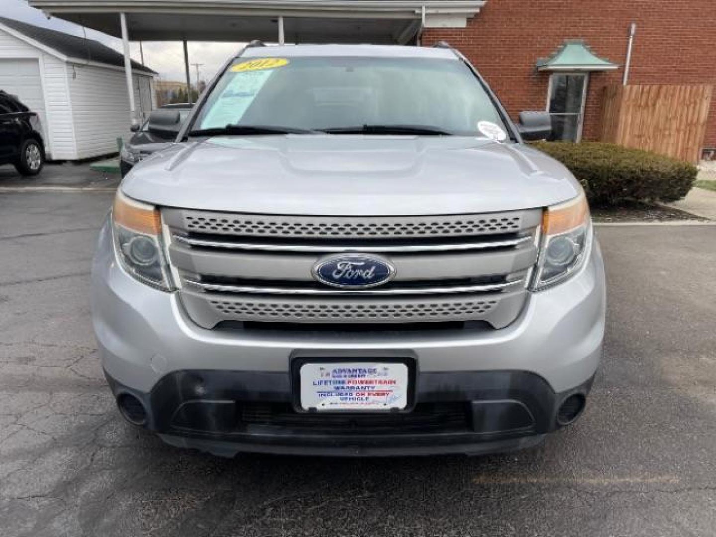 2012 Ingot Silver Metallic Ford Explorer Base FWD (1FMHK7B86CG) with an 3.5L V6 DOHC 24V engine, 6-Speed Automatic transmission, located at 1184 Kauffman Ave, Fairborn, OH, 45324, (937) 908-9800, 39.807365, -84.029114 - Photo#5