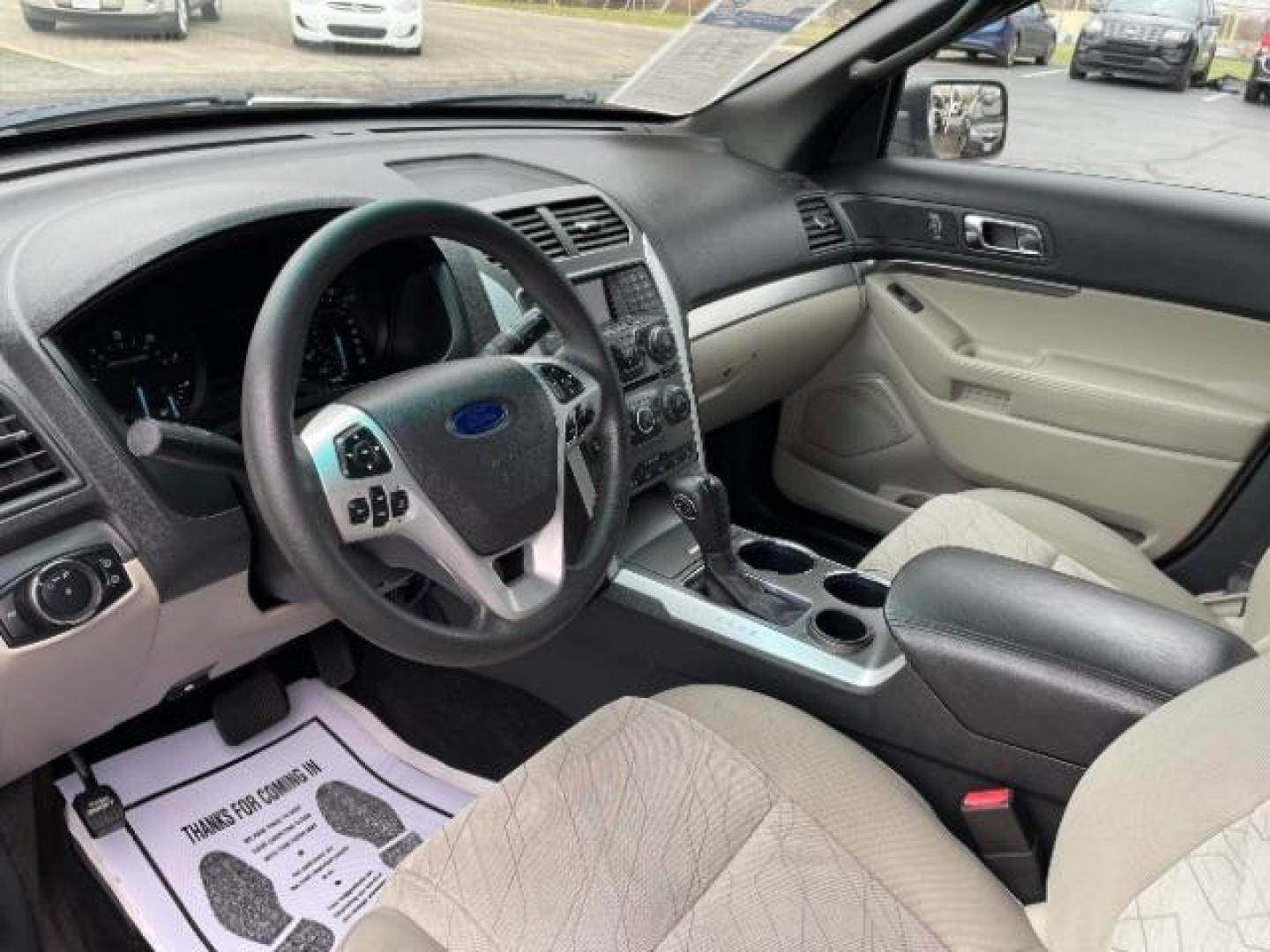 2012 Ingot Silver Metallic Ford Explorer Base FWD (1FMHK7B86CG) with an 3.5L V6 DOHC 24V engine, 6-Speed Automatic transmission, located at 1184 Kauffman Ave, Fairborn, OH, 45324, (937) 908-9800, 39.807365, -84.029114 - Photo#6