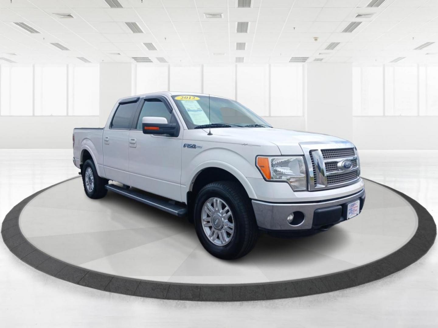 2012 White Platinum Metallic Tricoat Ford F-150 Lariat SuperCrew 5.5-ft. Bed 4WD (1FTFW1EFXCF) with an 5.0L V8 engine, 6-Speed Automatic transmission, located at 4508 South Dixie Dr, Moraine, OH, 45439, (937) 908-9800, 39.690136, -84.216438 - Photo#0