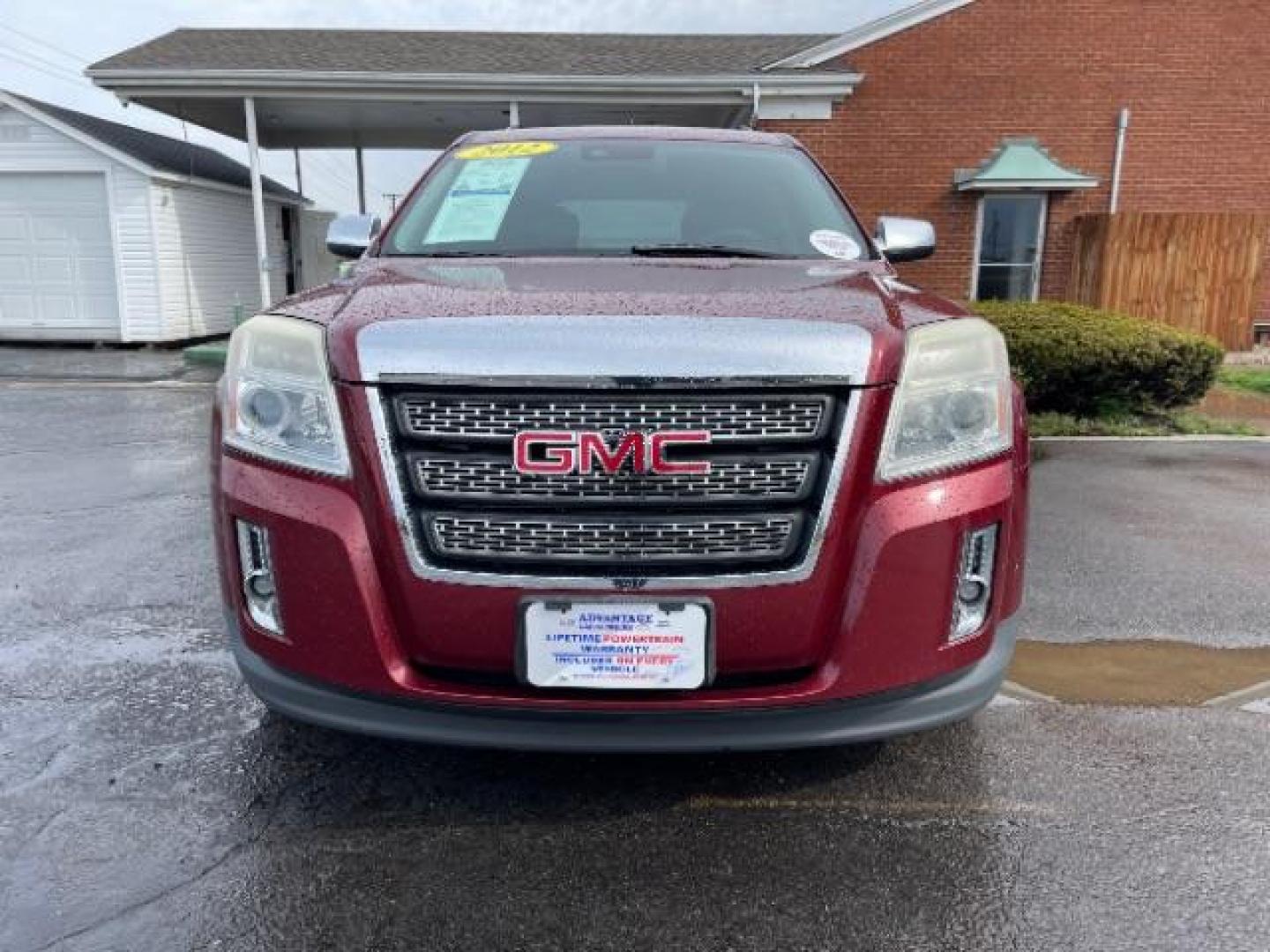 2012 Red GMC Terrain SLT2 AWD (2GKFLXE51C6) with an 3.0L V6 DOHC 24V engine, 6-Speed Automatic transmission, located at 401 Woodman Dr, Riverside, OH, 45431, (937) 908-9800, 39.763779, -84.122063 - Photo#4