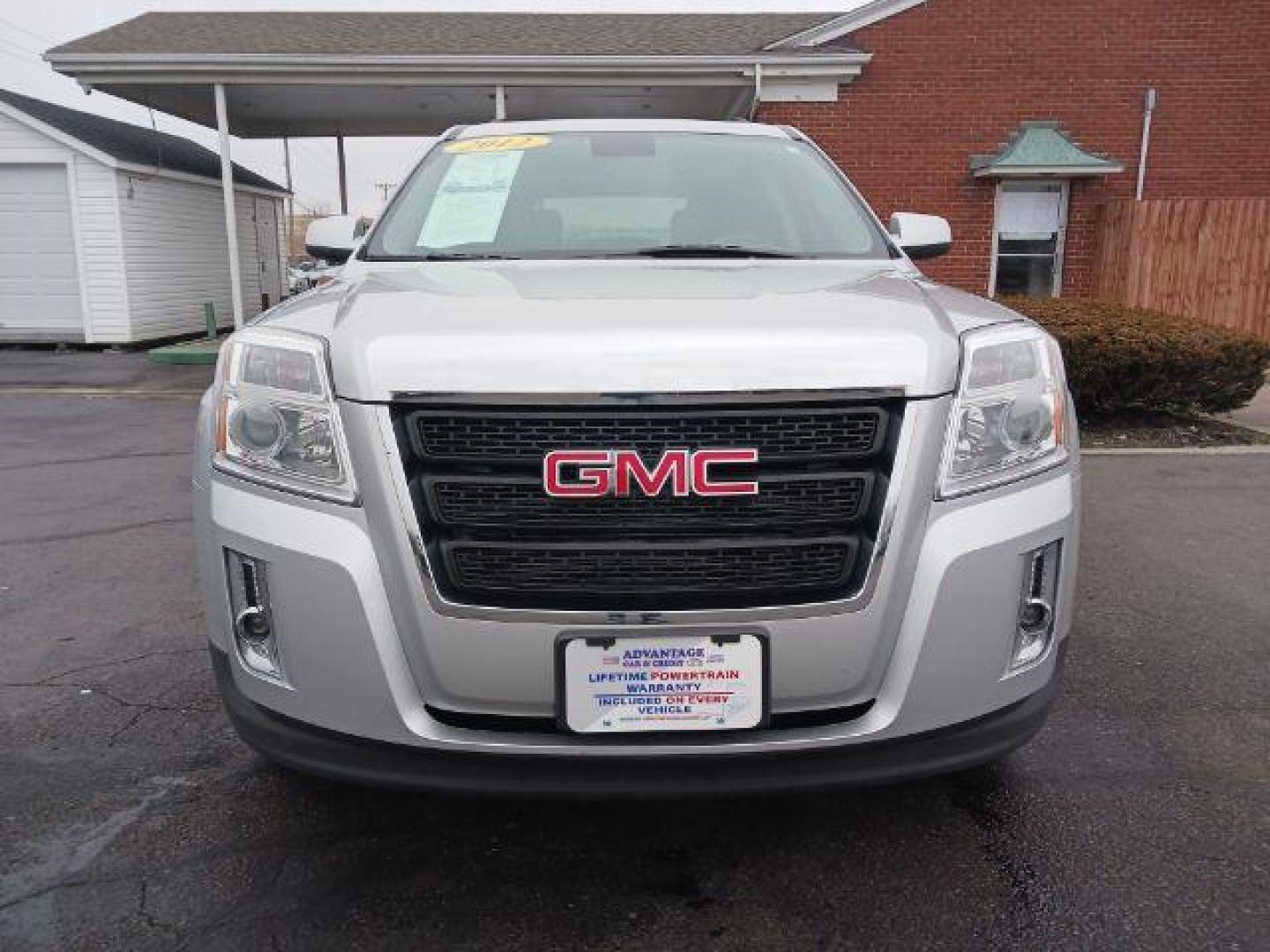 2012 Quicksilver Metallic GMC Terrain SLE2 FWD (2GKALSEKXC6) with an 2.4L L4 DOHC 16V FFV engine, 6-Speed Automatic transmission, located at 1184 Kauffman Ave, Fairborn, OH, 45324, (937) 908-9800, 39.807365, -84.029114 - Photo#1