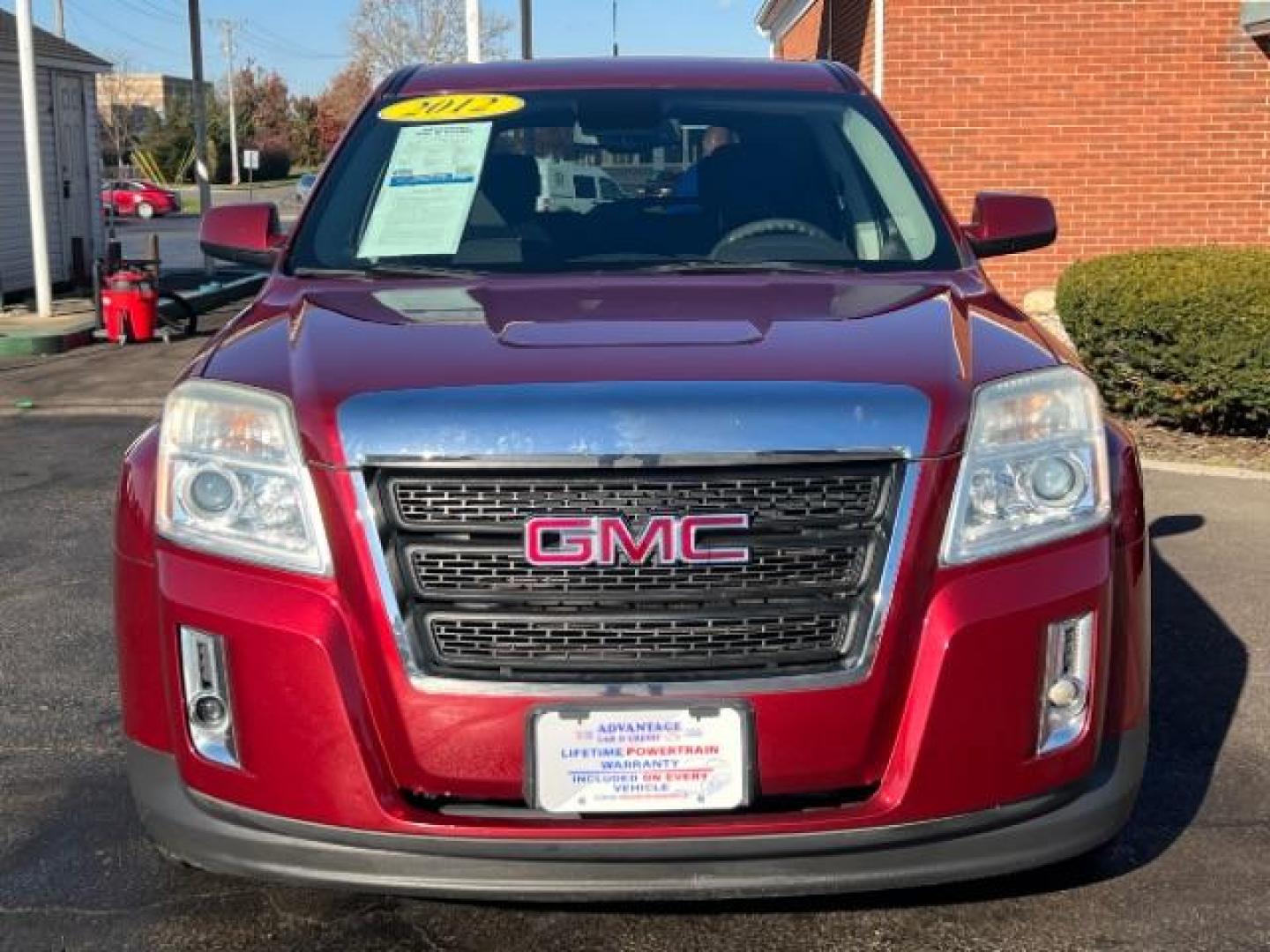 2012 Red GMC Terrain SLE1 FWD (2GKALMEK9C6) with an 2.4L L4 DOHC 16V FFV engine, 6-Speed Automatic transmission, located at 1230 East Main St, Xenia, OH, 45385, (937) 908-9800, 39.687321, -83.910294 - Photo#1