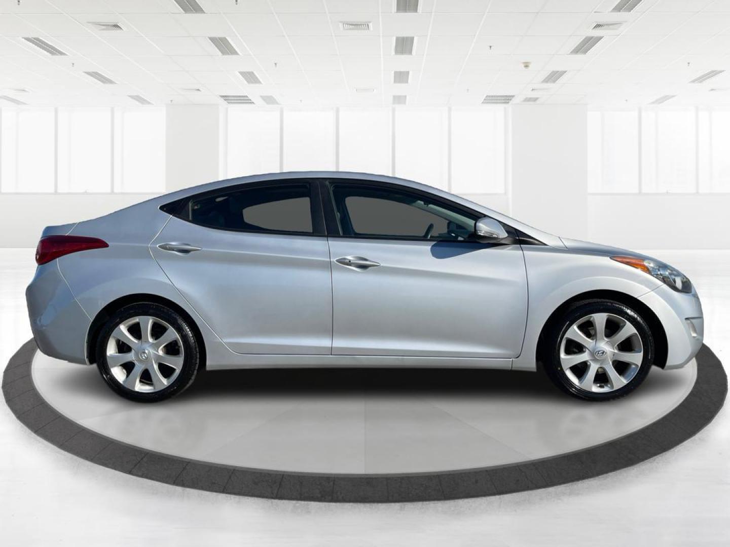 2012 Radiant Silver Metallic Hyundai Elantra Limited (5NPDH4AEXCH) with an 1.8L L4 DOHC 16V engine, 6-Speed Automatic transmission, located at 401 Woodman Dr, Riverside, OH, 45431, (937) 908-9800, 39.763779, -84.122063 - Photo#1