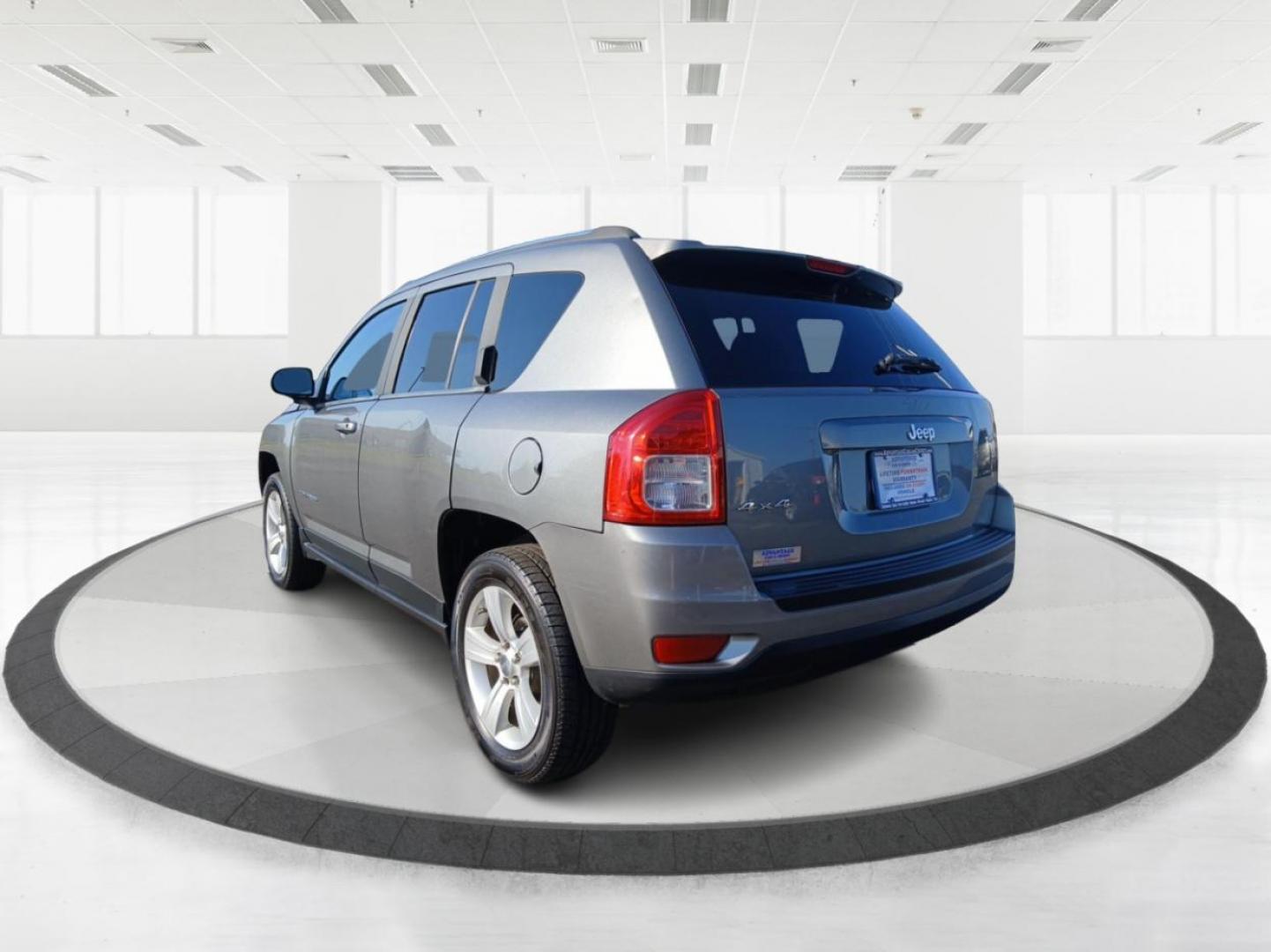 2012 Mineral Gray Metallic Jeep Compass Sport 4WD (1C4NJDBB6CD) with an 2.4L L4 DOHC 16V engine, located at 1099 N County Rd 25A, OH, 45373, (937) 908-9800, 40.057079, -84.212883 - Photo#4