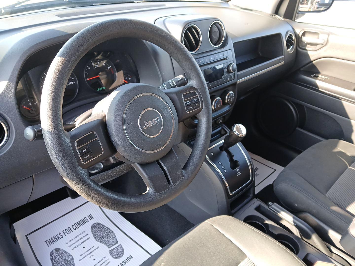 2012 Mineral Gray Metallic Jeep Compass Sport 4WD (1C4NJDBB6CD) with an 2.4L L4 DOHC 16V engine, located at 1099 N County Rd 25A, OH, 45373, (937) 908-9800, 40.057079, -84.212883 - Photo#8