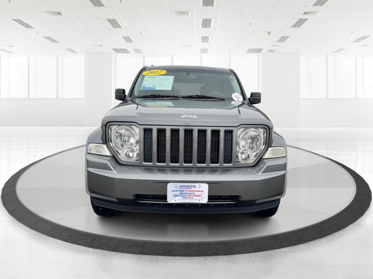 2012 Jeep Liberty Sport 4WD (1C4PJMAK8CW) with an 3.7L V6 SOHC 12V engine, 4-Speed Automatic transmission, located at 1184 Kauffman Ave, Fairborn, OH, 45324, (937) 908-9800, 39.807072, -84.030914 - 2012 Jeep Liberty Sport 4WD - Photo#6