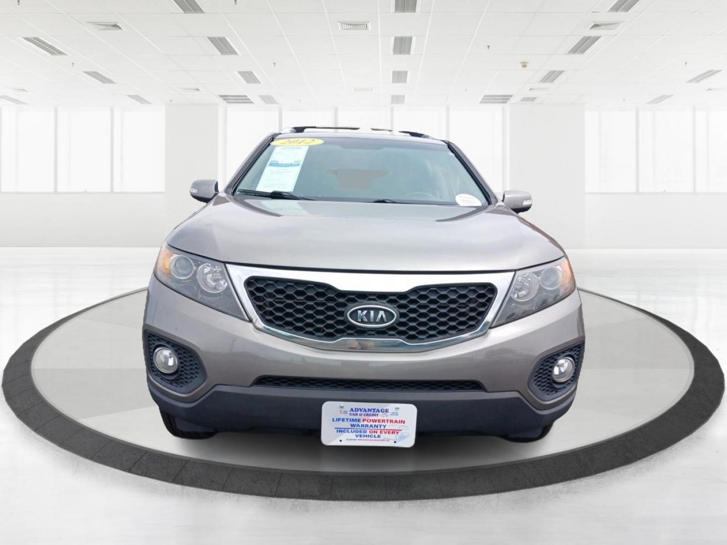 2012 Satin Metal Kia Sorento LX 2WD (5XYKT4A60CG) with an 2.4L L4 DOHC 16V engine, 6-Speed Automatic transmission, located at 401 Woodman Dr, Riverside, OH, 45431, (937) 908-9800, 39.763779, -84.122063 - Photo#6