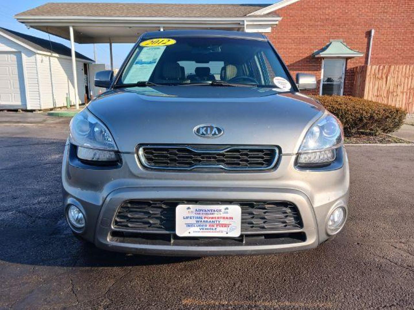 2012 Shadow Metallic Kia Soul ! (KNDJT2A68C7) with an 2.0L L4 DOHC 16V engine, located at 1099 N County Rd 25A, OH, 45373, (937) 908-9800, 40.057079, -84.212883 - Photo#1