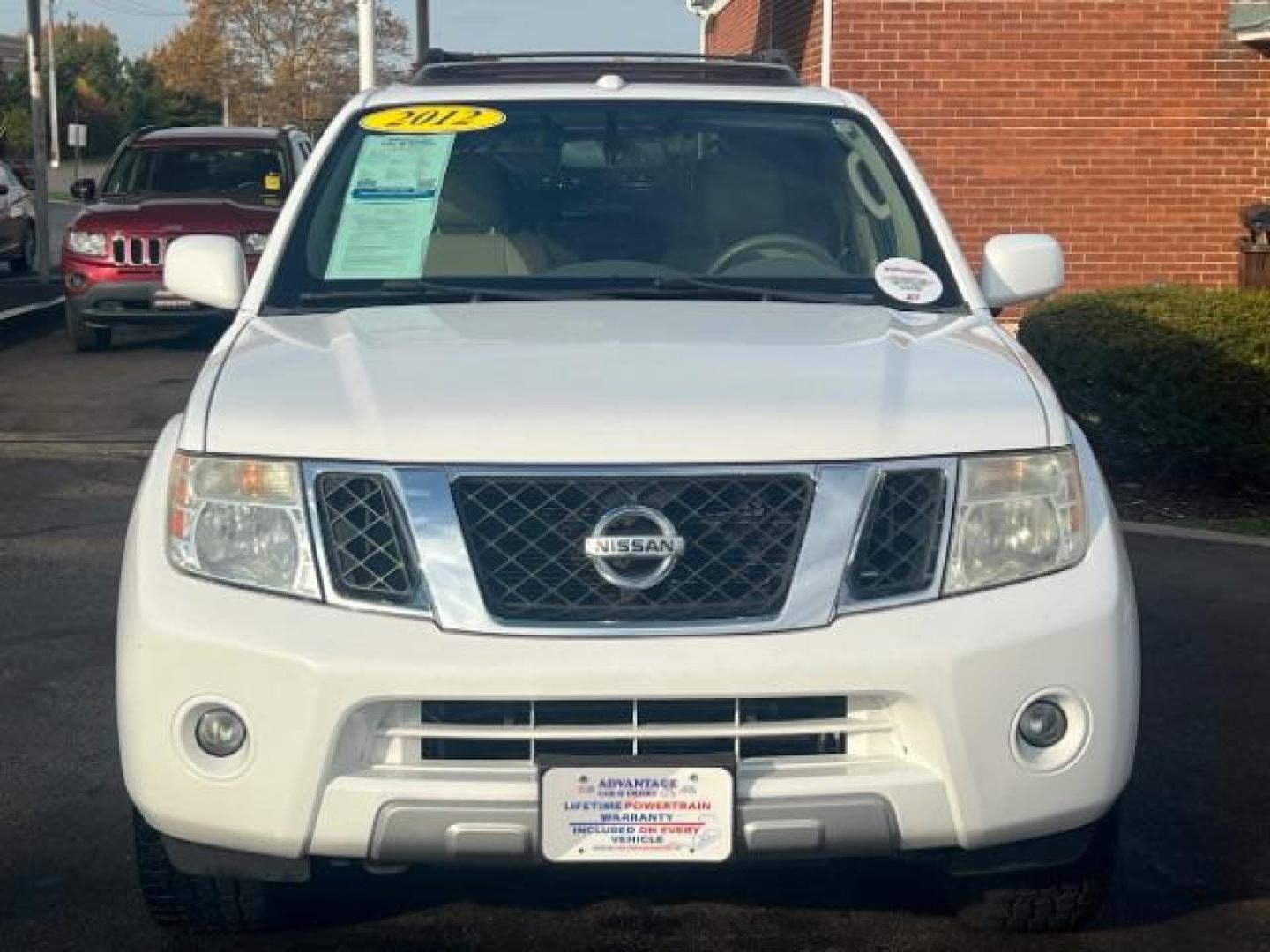 2012 Avalanche Nissan Pathfinder LE 4WD (5N1AR1NB2CC) with an 4.0L V6 DOHC 24V engine, 5-Speed Automatic transmission, located at 1099 N County Rd 25A, OH, 45373, (937) 908-9800, 40.057079, -84.212883 - Photo#1