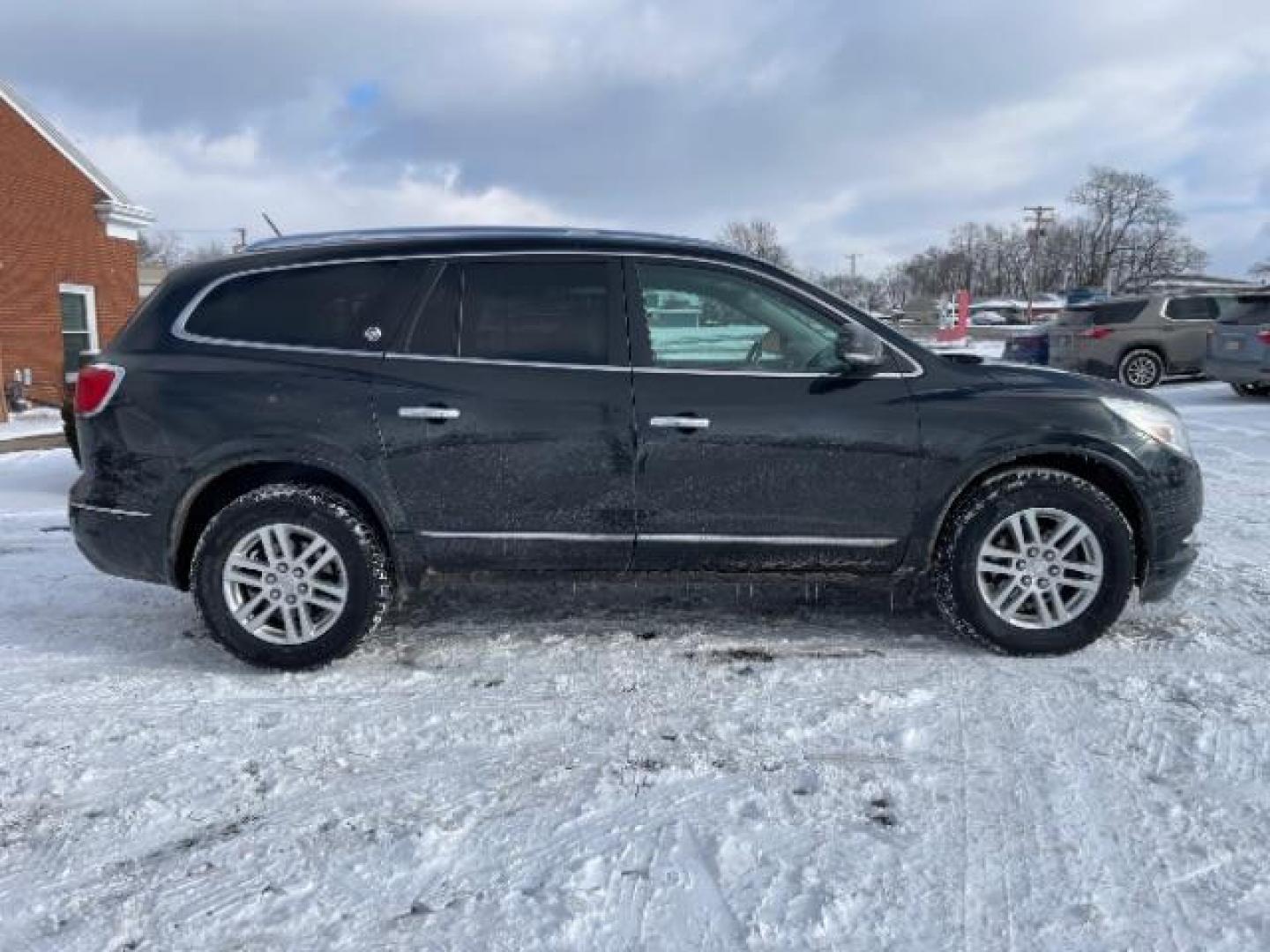 2013 Carbon Black Metallic Buick Enclave Convenience FWD (5GAKRBKD0DJ) with an 3.6L V6 DOHC 24V engine, 6-Speed Automatic Overdrive transmission, located at 1951 S Dayton Lakeview Rd., New Carlisle, OH, 45344, (937) 908-9800, 39.890999, -84.050255 - Photo#5