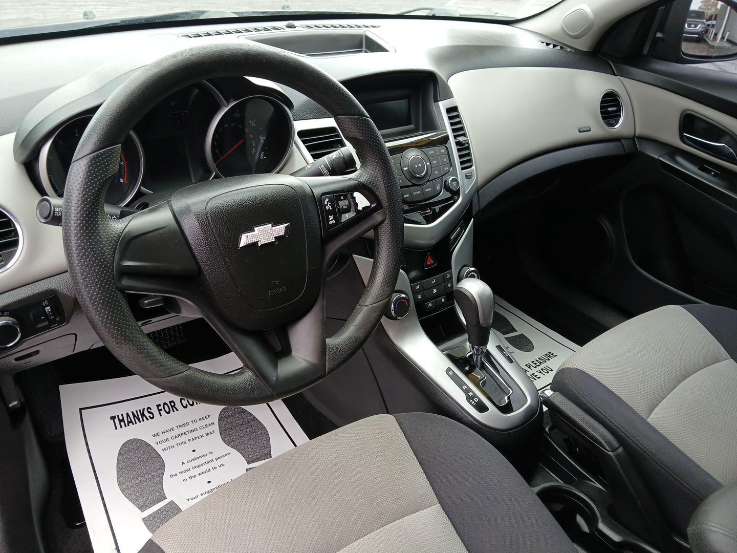 2013 Black Granite Metallic Chevrolet Cruze LS Auto (1G1PA5SH8D7) with an 1.8L L4 DOHC 16V FFV engine, 6-Speed Automatic transmission, located at 1951 S Dayton Lakeview Rd., New Carlisle, OH, 45344, (937) 908-9800, 39.890999, -84.050255 - Photo#7