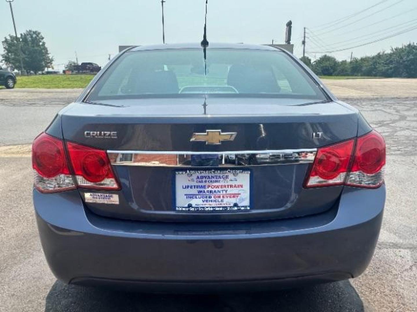 2013 Atlantis Blue Metallic Chevrolet Cruze 1LT Auto (1G1PC5SB3D7) with an 1.4L L4 DOHC 16V TURBO engine, 6-Speed Automatic transmission, located at 1230 East Main St, Xenia, OH, 45385, (937) 908-9800, 39.687321, -83.910294 - Photo#3