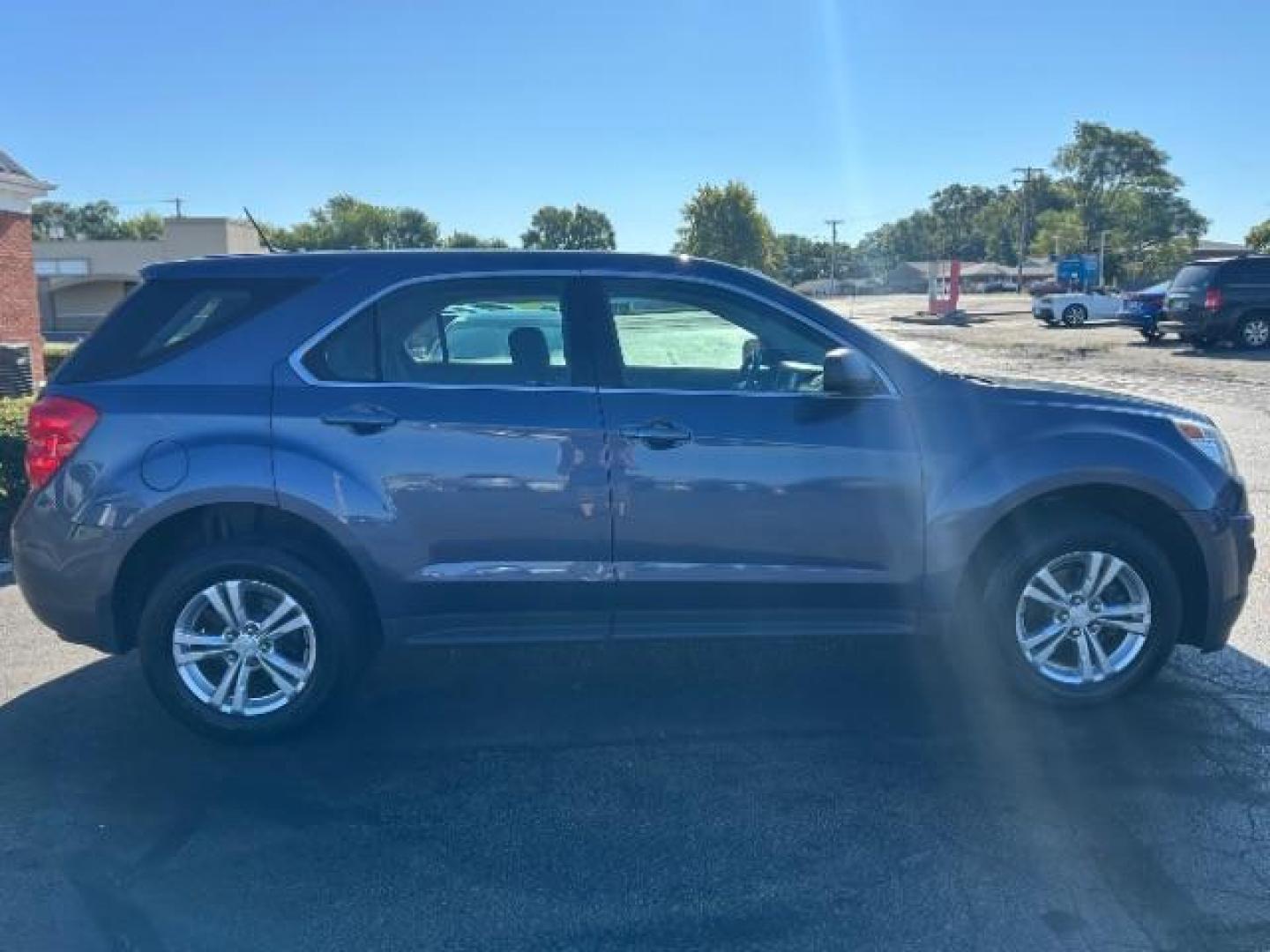 2013 Atlantis Blue Metallic Chevrolet Equinox LS 2WD (2GNALBEK3D6) with an 2.4L L4 DOHC 16V engine, 6-Speed Automatic transmission, located at 1099 N County Rd 25A, OH, 45373, (937) 908-9800, 40.057079, -84.212883 - Photo#5