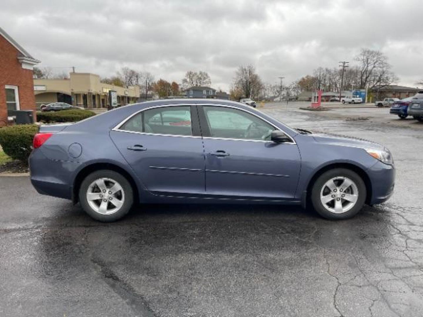 2013 Blue Chevrolet Malibu LS (1G11B5SA2DF) with an 2.5L L4 DOHC 16V engine, 6-Speed Automatic transmission, located at 880 E. National Road, Vandalia, OH, 45377, (937) 908-9800, 39.892189, -84.181015 - Photo#3