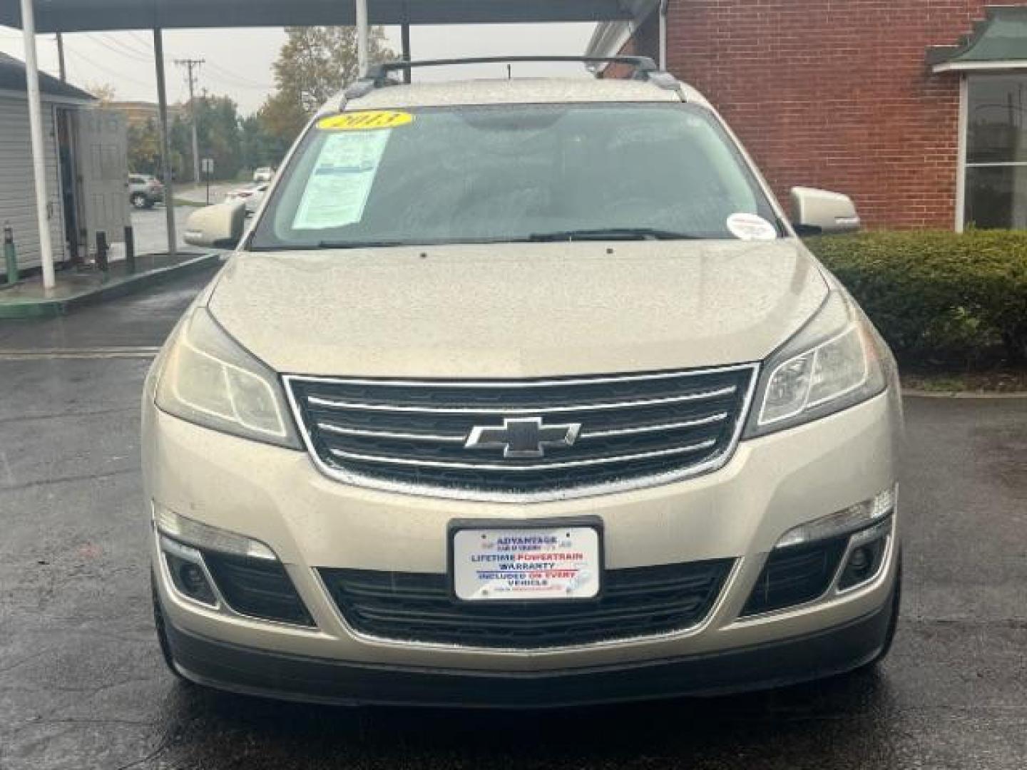 2013 Champagne Silver Metallic Chevrolet Traverse 1LT FWD (1GNKRGKD7DJ) with an 3.6L V6 DOHC 24V engine, 6-Speed Automatic transmission, located at 1230 East Main St, Xenia, OH, 45385, (937) 908-9800, 39.687321, -83.910294 - Third Row - Photo#1