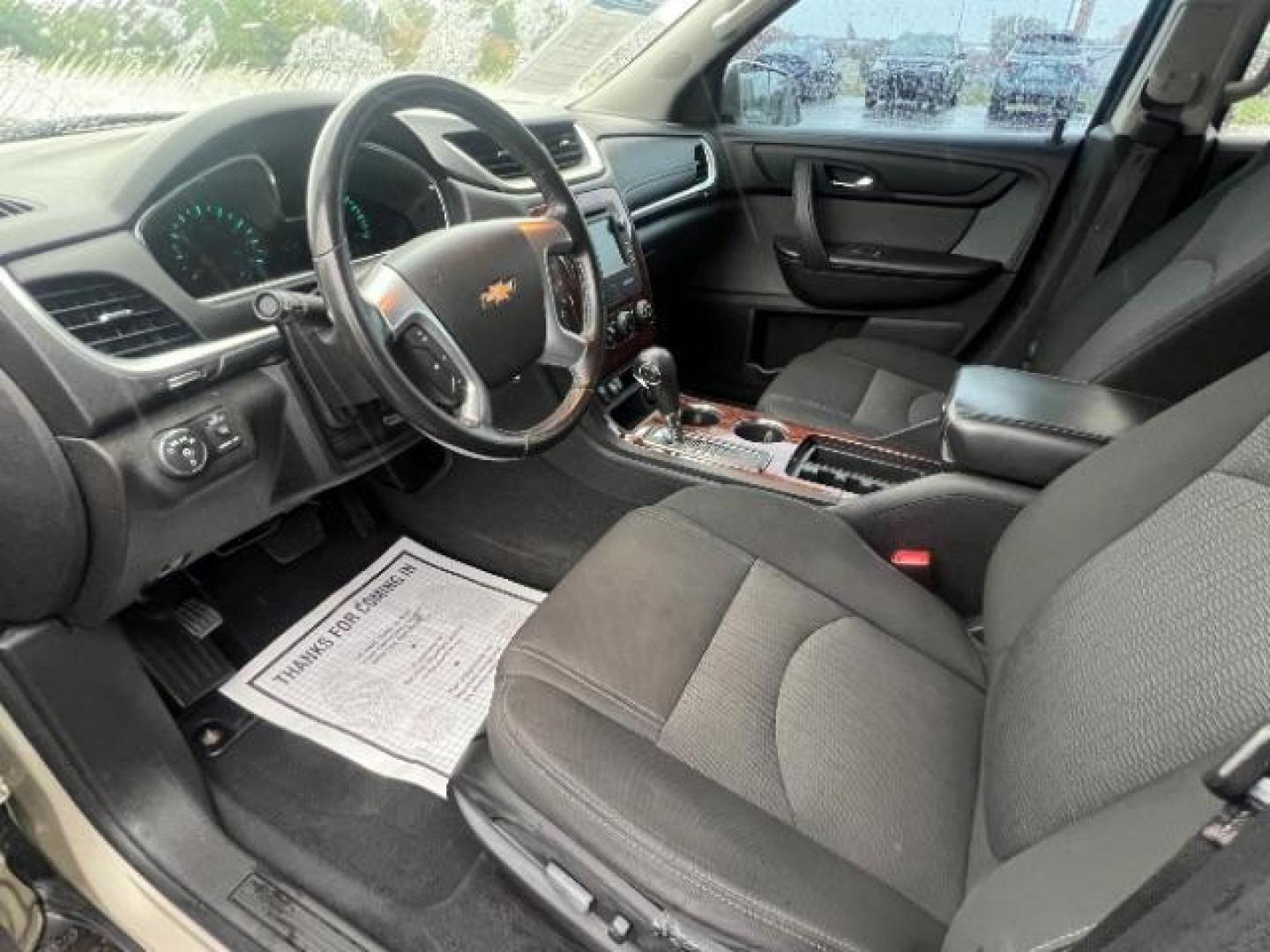 2013 Champagne Silver Metallic Chevrolet Traverse 1LT FWD (1GNKRGKD7DJ) with an 3.6L V6 DOHC 24V engine, 6-Speed Automatic transmission, located at 1230 East Main St, Xenia, OH, 45385, (937) 908-9800, 39.687321, -83.910294 - Third Row - Photo#7