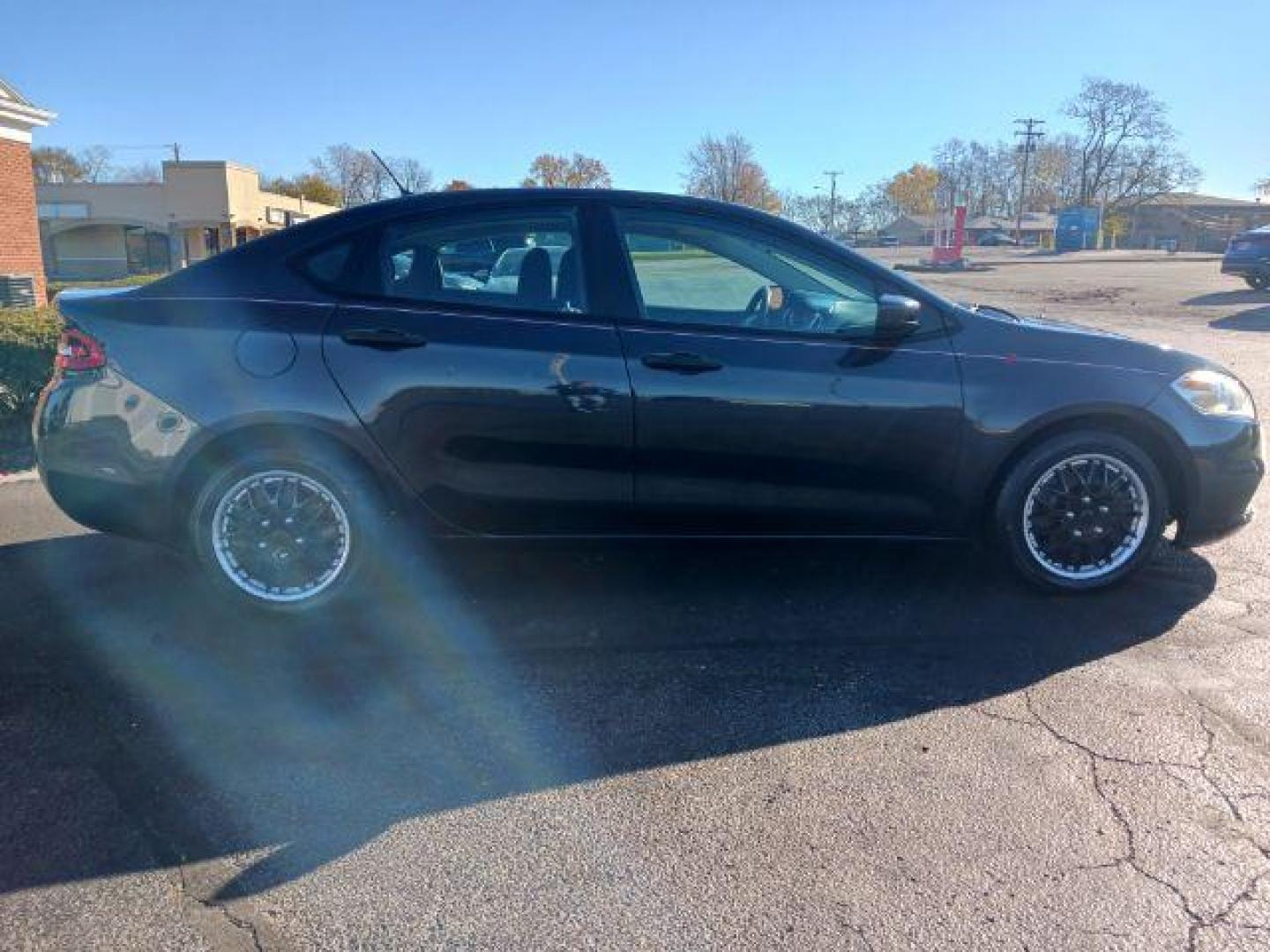 2013 Maximum Steel Metallic Dodge Dart SE (1C3CDFAAXDD) with an 2.0L L4 DOHC 16V TURBO engine, located at 880 E. National Road, Vandalia, OH, 45377, (937) 908-9800, 39.892189, -84.181015 - Photo#4