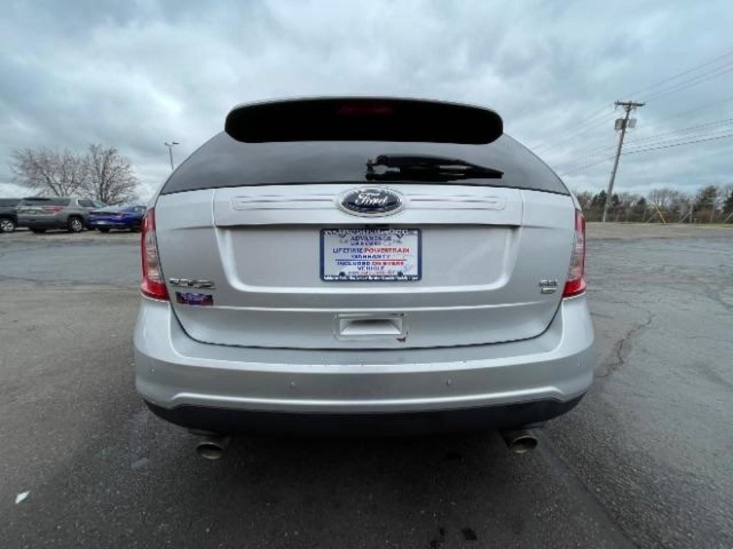 2013 Ingot Silver Metallic Ford Edge SEL AWD (2FMDK4JC9DB) with an 3.5L V6 DOHC 24V engine, 6-Speed Automatic transmission, located at 1099 N County Rd 25A, OH, 45373, (937) 908-9800, 40.057079, -84.212883 - Photo#4