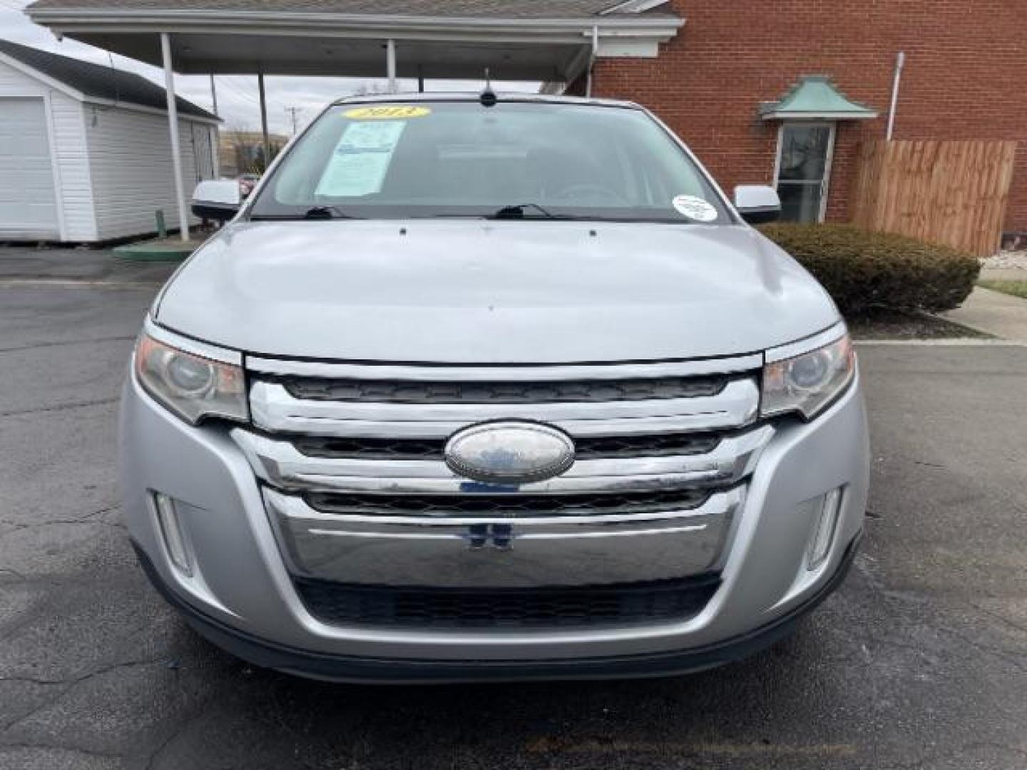 2013 Ingot Silver Metallic Ford Edge SEL AWD (2FMDK4JC9DB) with an 3.5L V6 DOHC 24V engine, 6-Speed Automatic transmission, located at 1099 N County Rd 25A, OH, 45373, (937) 908-9800, 40.057079, -84.212883 - Photo#5