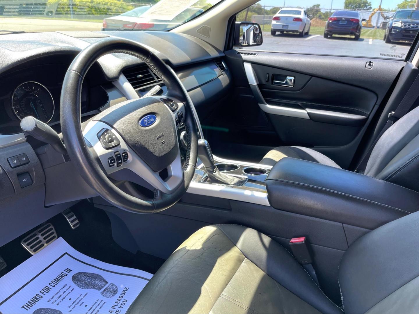 2013 Ford Edge Sport FWD (2FMDK3AK4DB) with an 3.7L V6 DOHC 24V engine, 6-Speed Automatic transmission, located at 401 Woodman Dr, Riverside, OH, 45431, (937) 908-9800, 39.760899, -84.123421 - 2013 Ford Edge Sport FWD - Photo#8