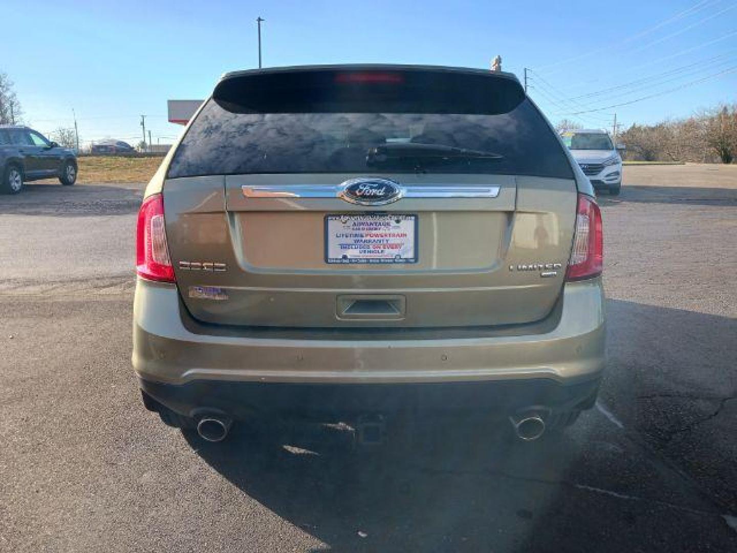 2013 Green Ford Edge Limited AWD (2FMDK4KC3DB) with an 3.5L V6 DOHC 24V engine, 6-Speed Automatic transmission, located at 1184 Kauffman Ave, Fairborn, OH, 45324, (937) 908-9800, 39.807365, -84.029114 - Photo#5