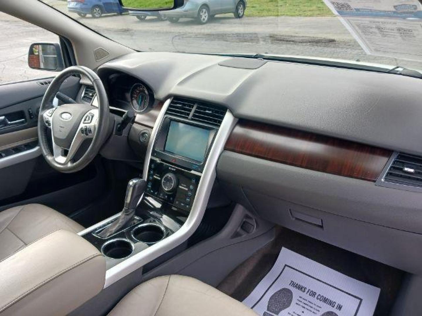 2013 White Platinum Tricoat Metallic Ford Edge Limited FWD (2FMDK3K96DB) with an 2.0L L4 DOHC 16V engine, 6-Speed Automatic transmission, located at 1184 Kauffman Ave, Fairborn, OH, 45324, (937) 908-9800, 39.807365, -84.029114 - Photo#8