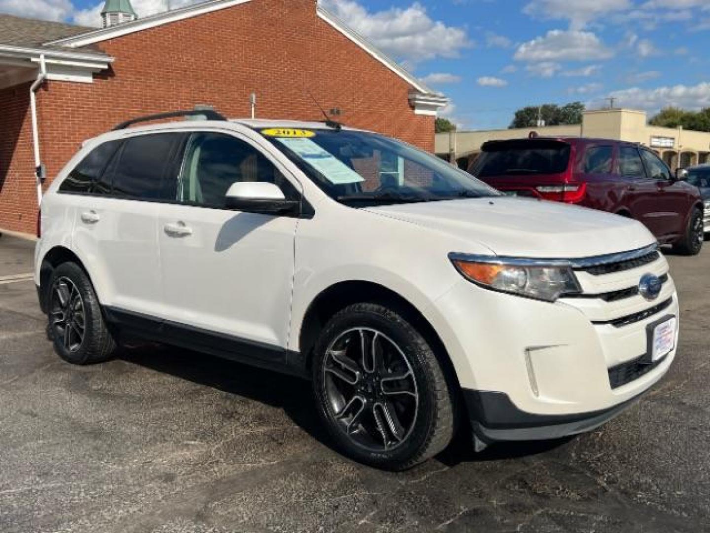 2013 White Platinum Tricoat Metallic Ford Edge SEL FWD (2FMDK3JC1DB) with an 3.5L V6 DOHC 24V engine, 6-Speed Automatic transmission, located at 1099 N County Rd 25A, OH, 45373, (937) 908-9800, 40.057079, -84.212883 - Photo#0