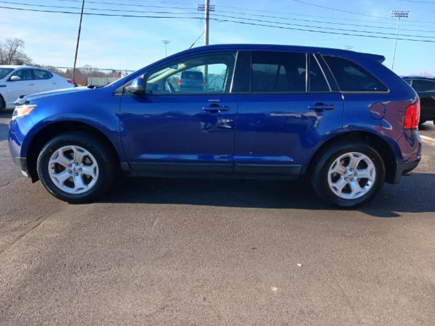 2013 Deep Impact Blue Metallic Ford Edge SEL AWD (2FMDK4JC4DB) with an 3.5L V6 DOHC 24V engine, 6-Speed Automatic transmission, located at 1230 East Main St, Xenia, OH, 45385, (937) 908-9800, 39.687321, -83.910294 - Photo#13