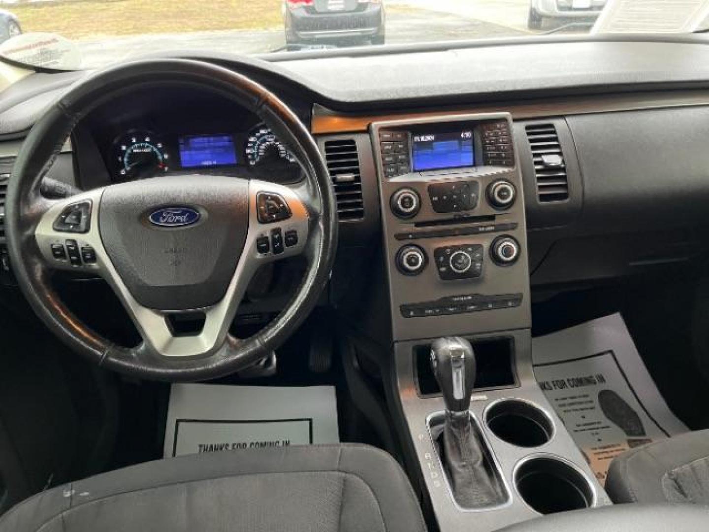 2013 Deep Impact Blue Metallic Ford Flex SE FWD (2FMGK5B8XDB) with an 3.5L V6 DOHC 24V engine, 6-Speed Automatic Overdrive transmission, located at 1099 N County Rd 25A, OH, 45373, (937) 908-9800, 40.057079, -84.212883 - Photo#7